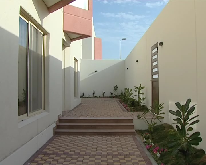 Al Nawras Lake Villa - Exterior 8-10